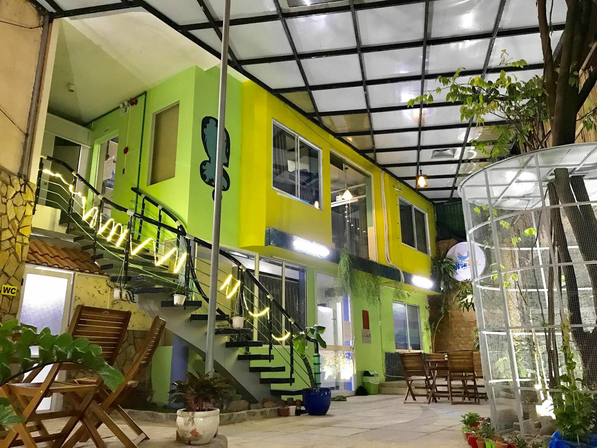 Win Win Hostel Đà Nẵng Extérieur photo